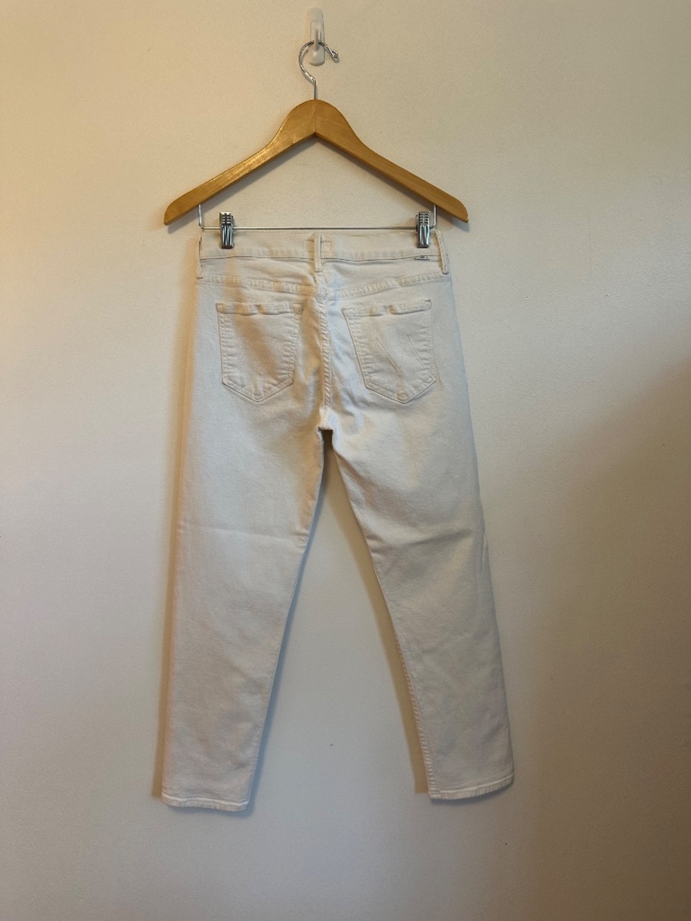 Mother The Dropout Jeans in Whipping Cream Wash | Size 26 - Picture 5 of 10